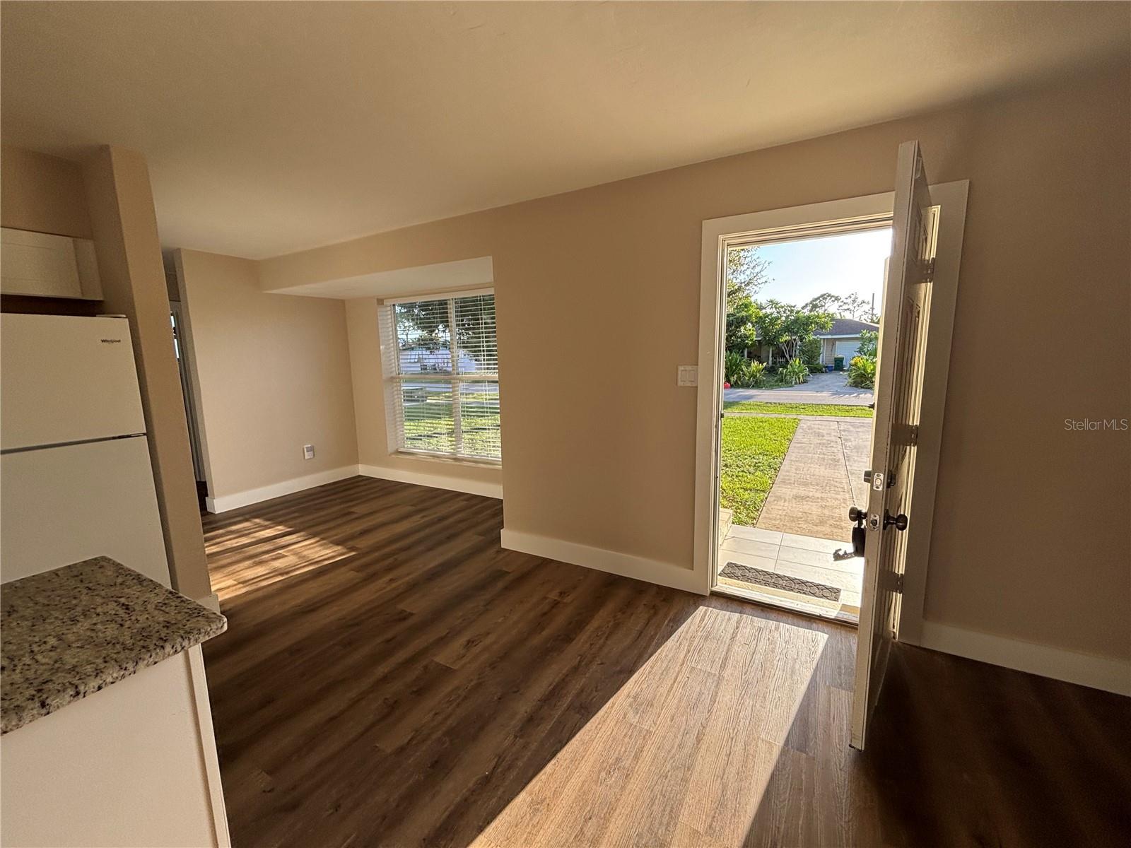 2472 Picnic St Property Photo 11