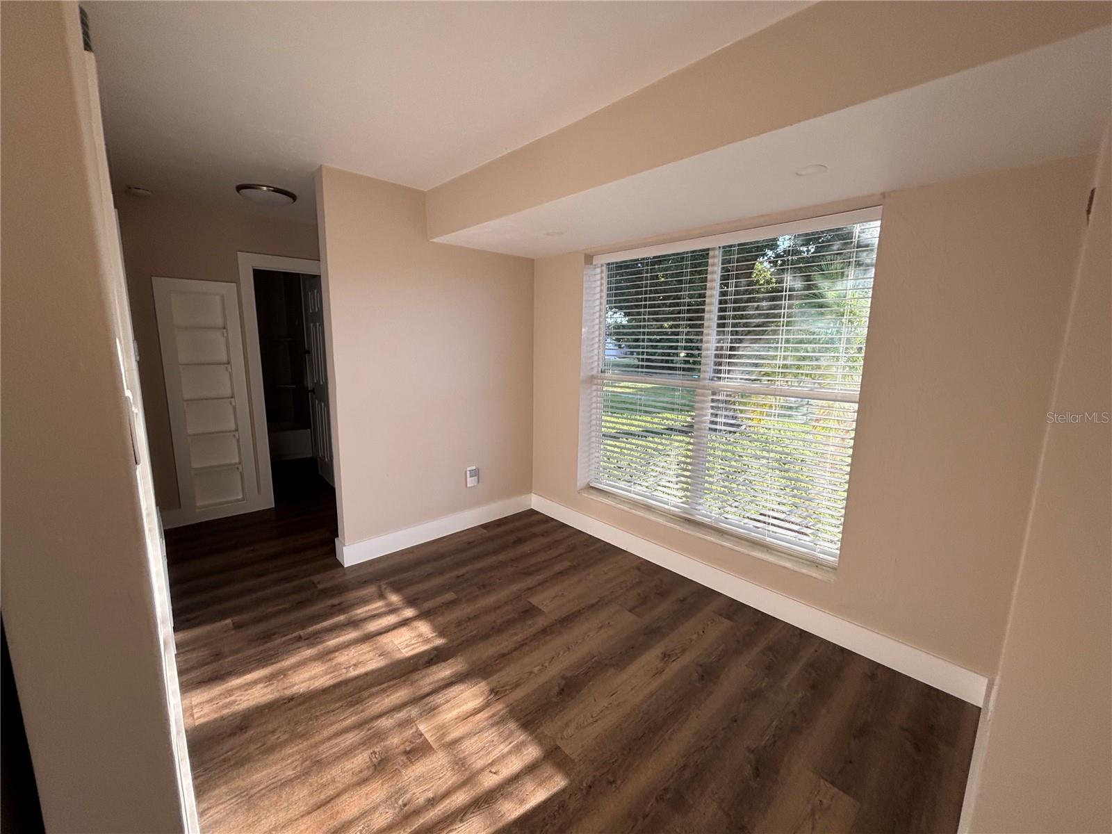 2472 Picnic St Property Photo 21