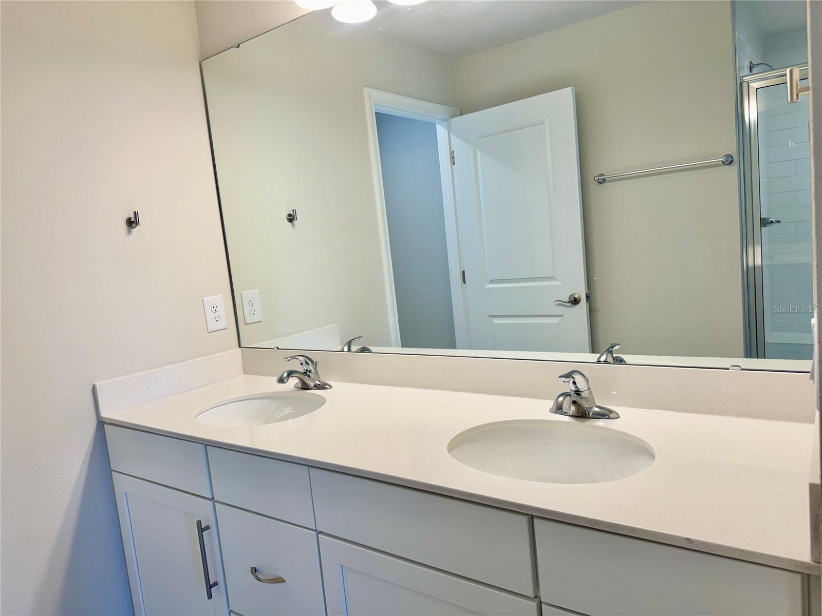 5424 Peaceful Creek Cv Property Photo 47