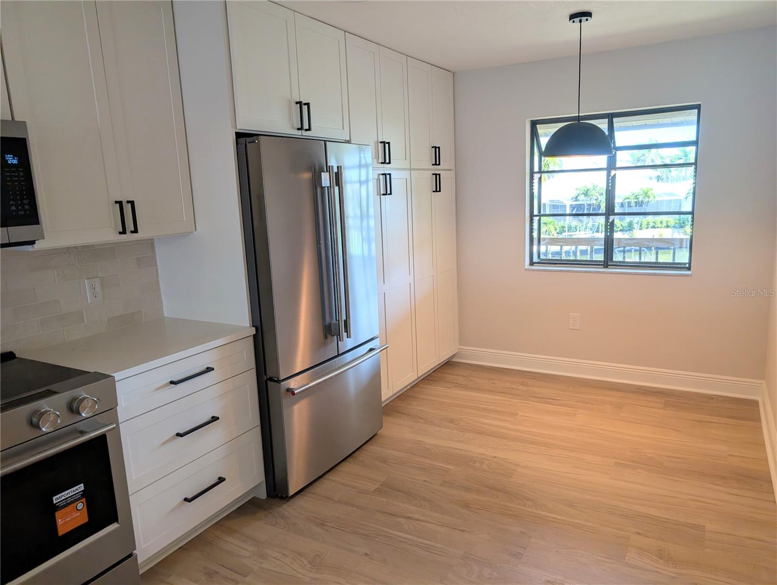 3850 Mariners Walk #723 Property Photo 15