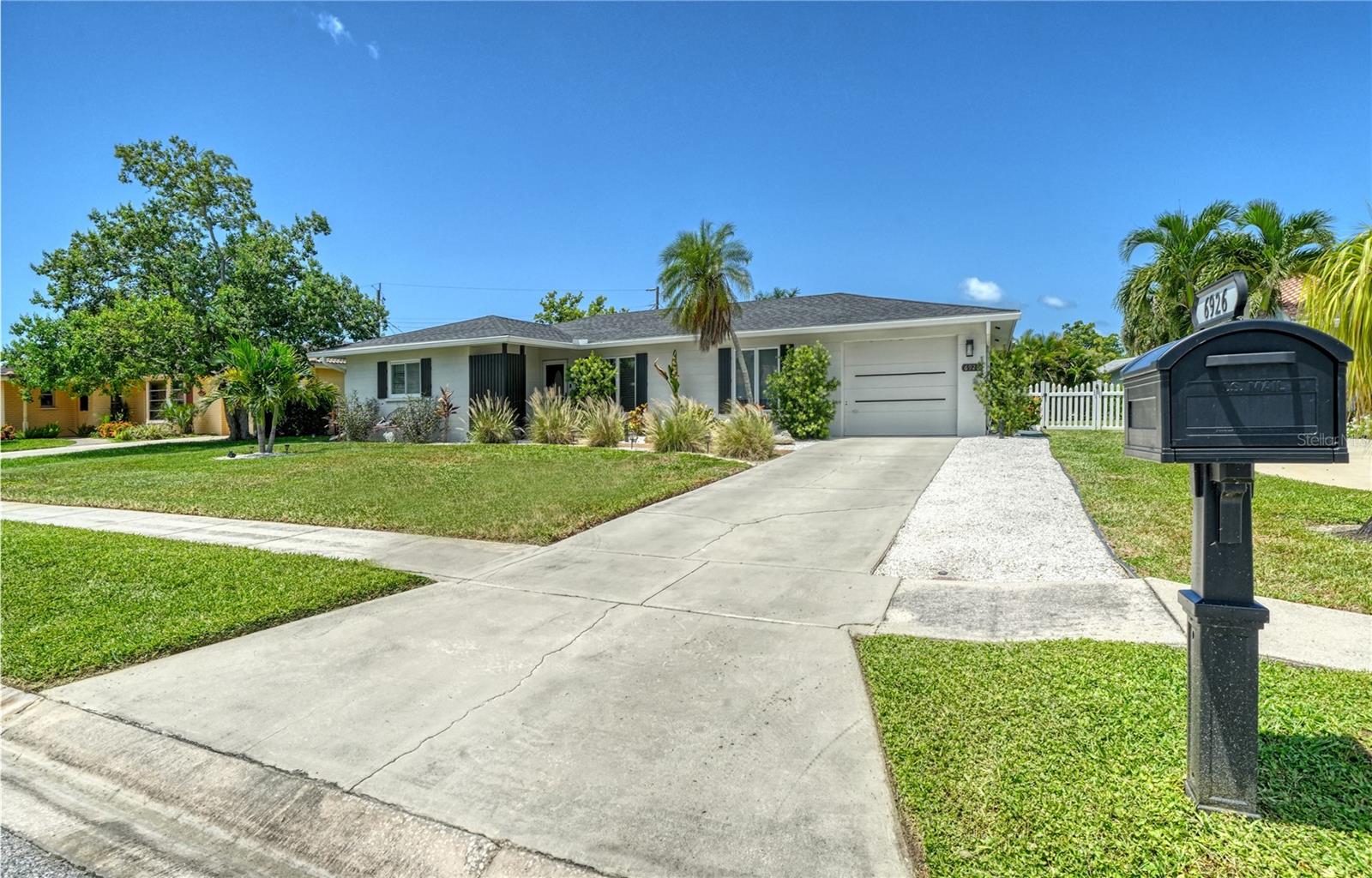 A4703100 Property Photo 4