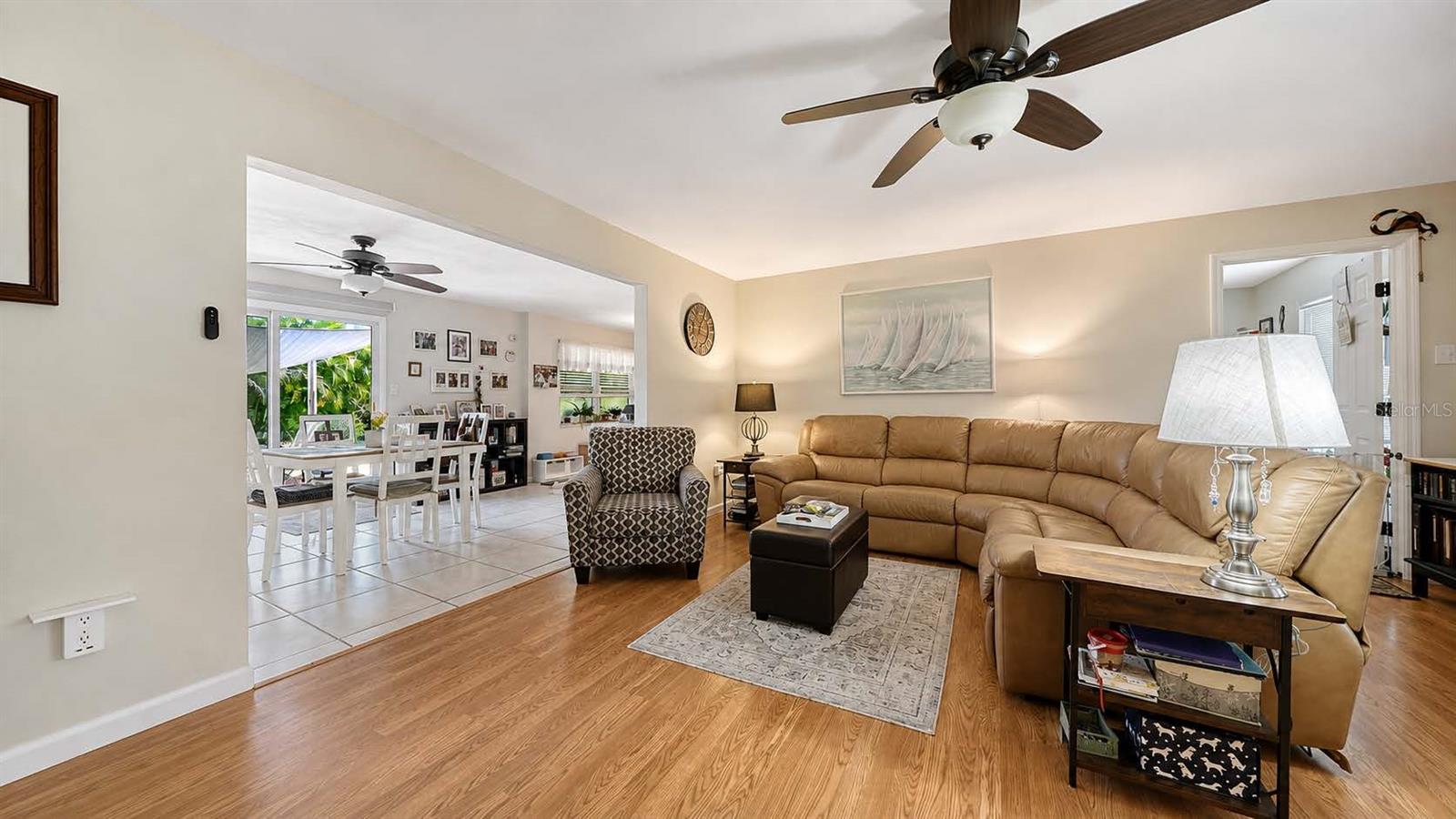 A4703100 Property Photo 7