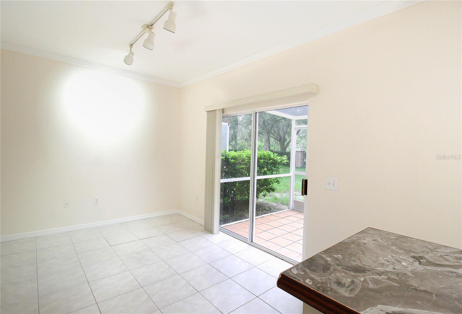 7728 Plantation Cir Property Photo 7