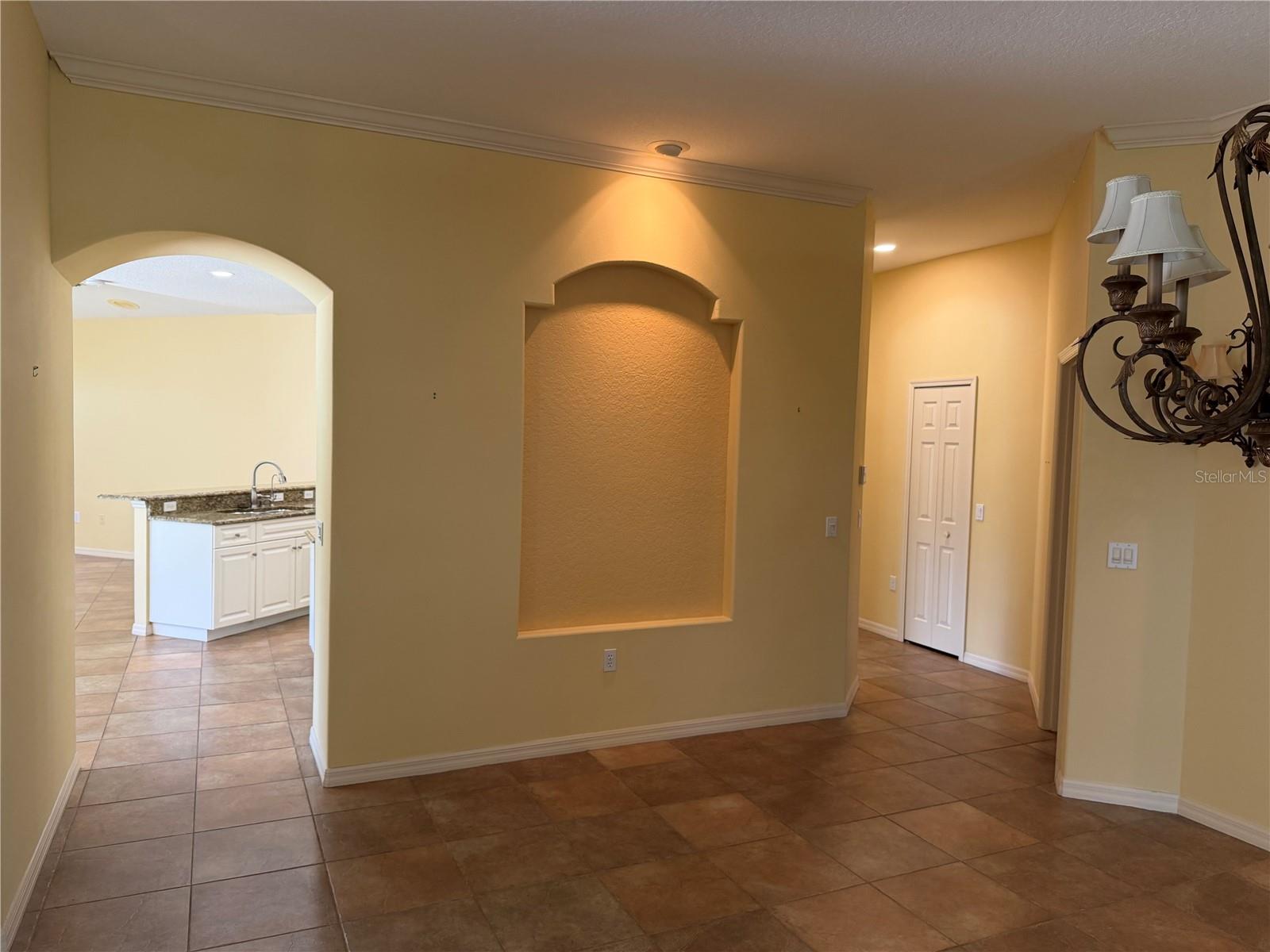8544 Park Shore Ln Property Photo 4