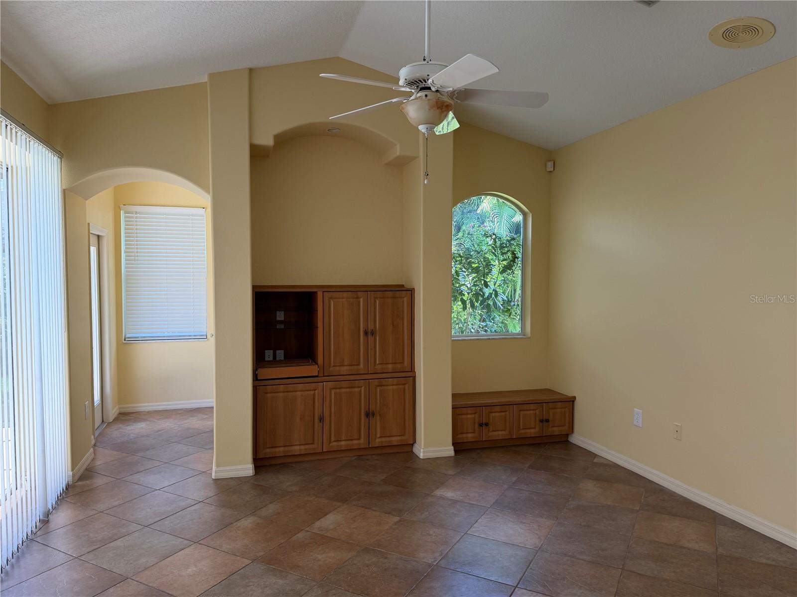 8544 Park Shore Ln Property Photo 13