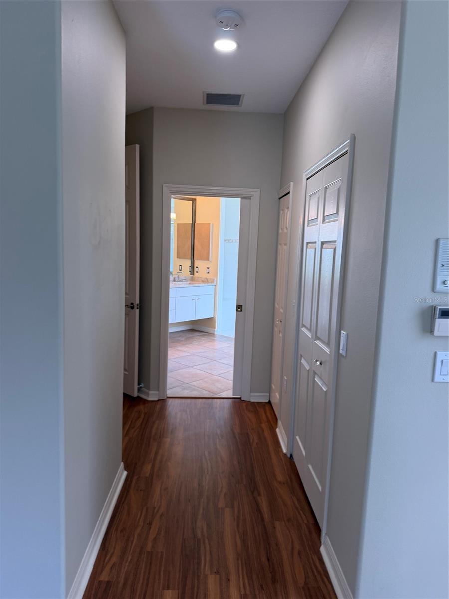 8544 Park Shore Ln Property Photo 17