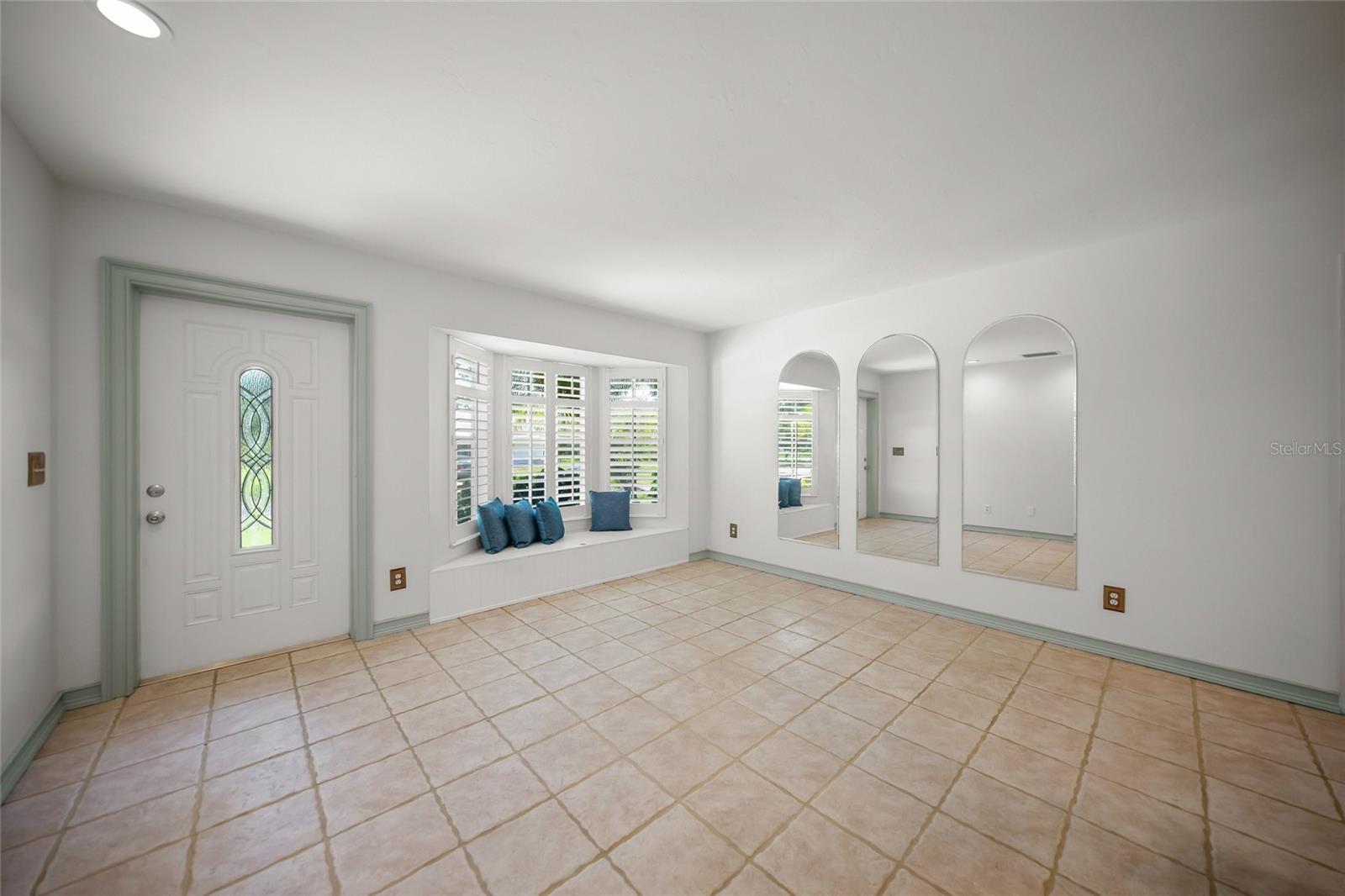 648 Duke Rd Property Photo 14