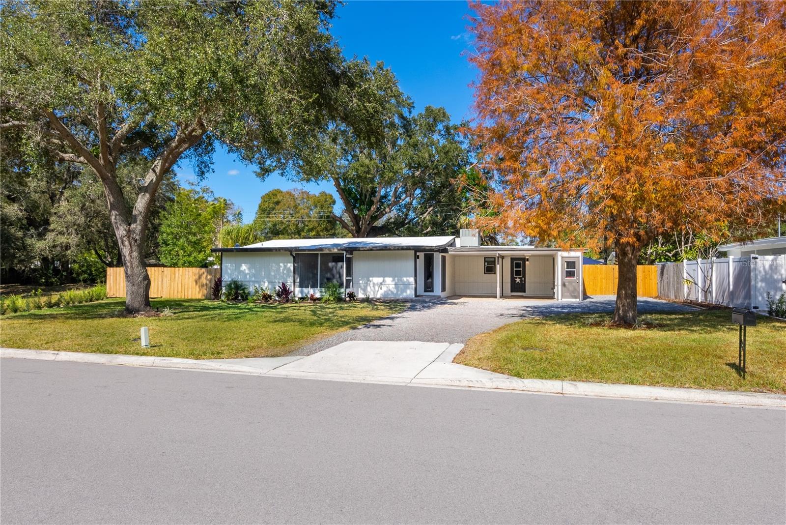 2311 Waldemere St #b Property Photo 1