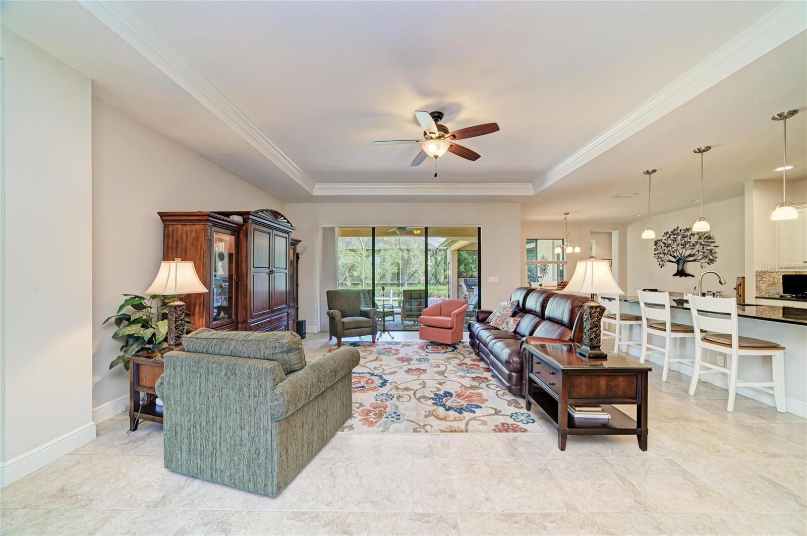 517 Chantilly Trl Property Photo 10