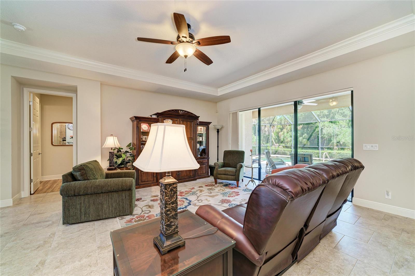 517 Chantilly Trl Property Photo 11