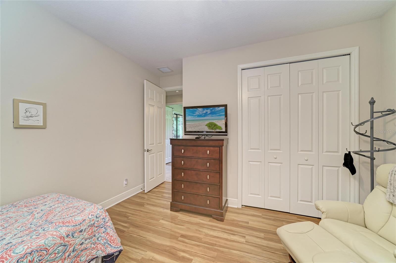 517 Chantilly Trl Property Photo 38
