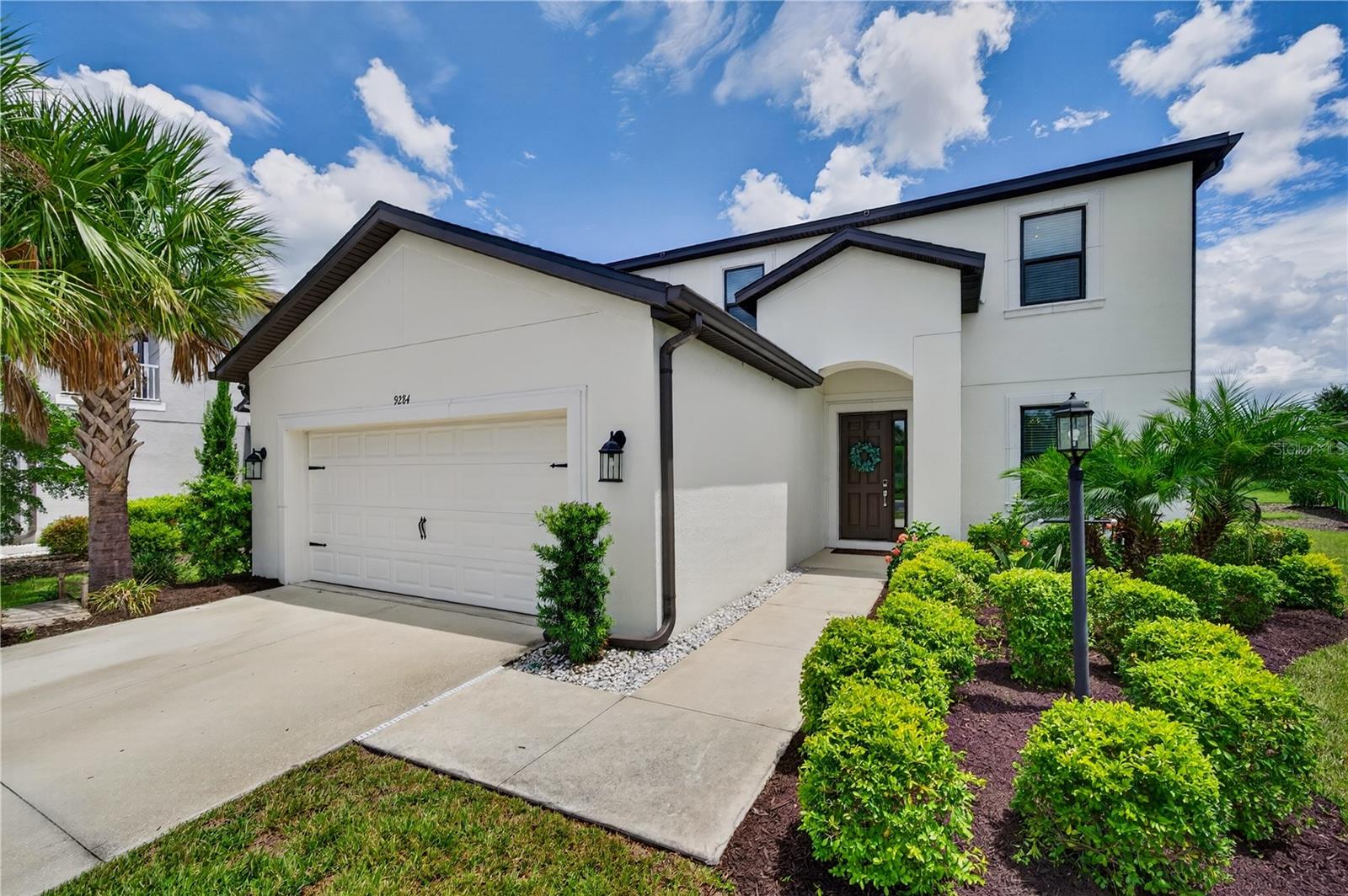9284 Tequila Sunrise Dr Property Photo 6