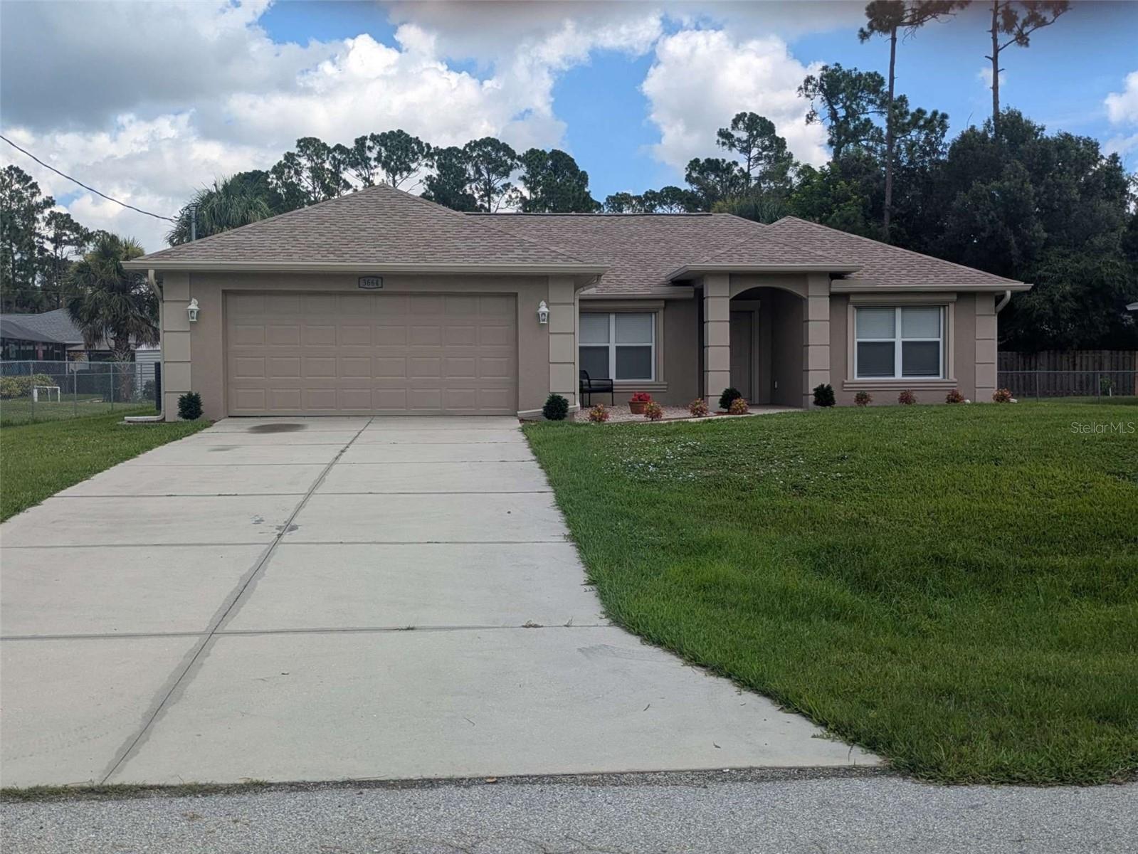 3664 MADAGASCAR AVE Property Photo 1