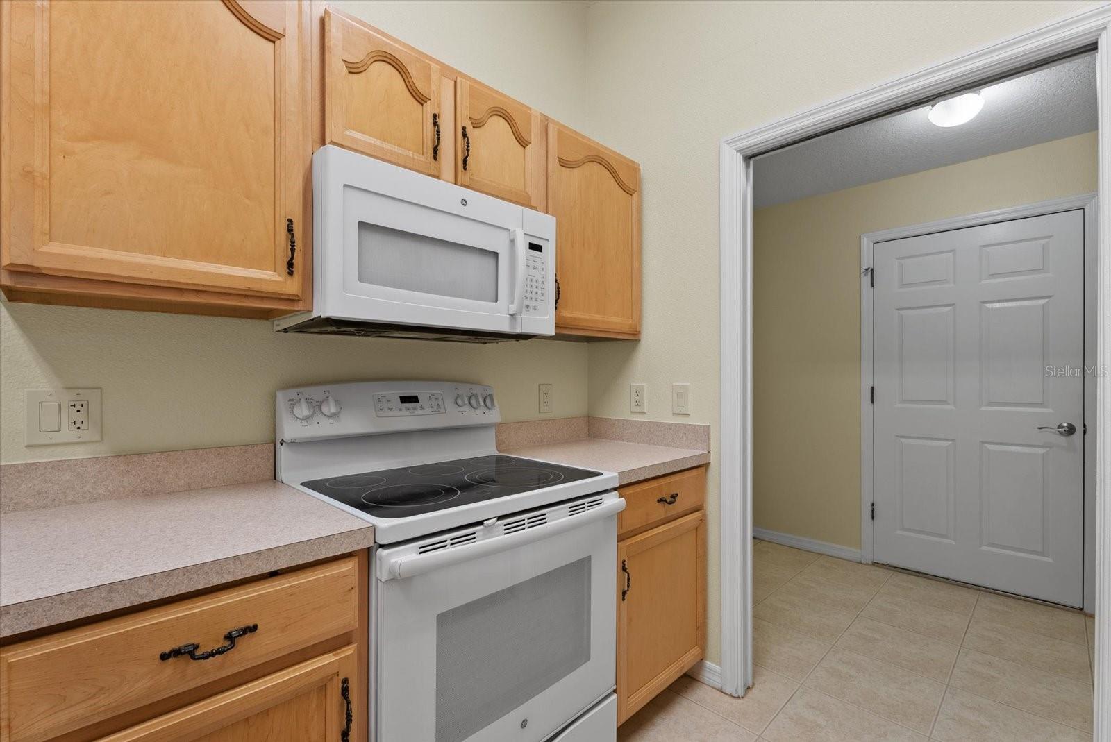 3664 Madagascar Ave Property Photo 8