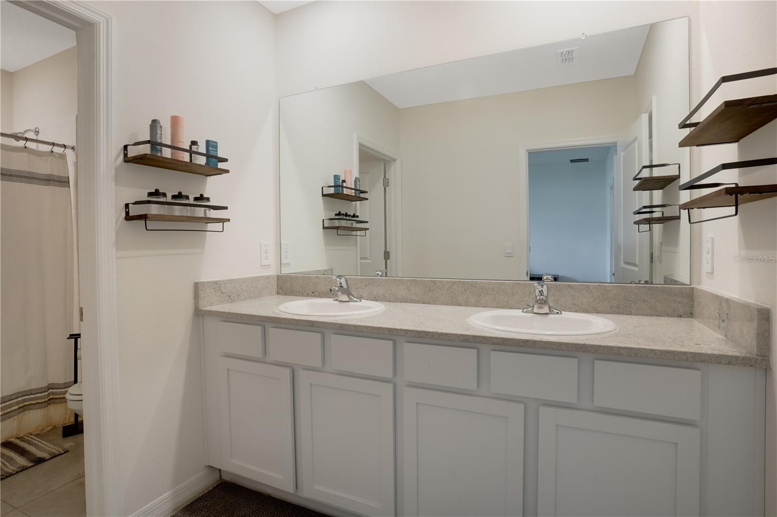 17579 Crescent Moon Loop Property Photo 20