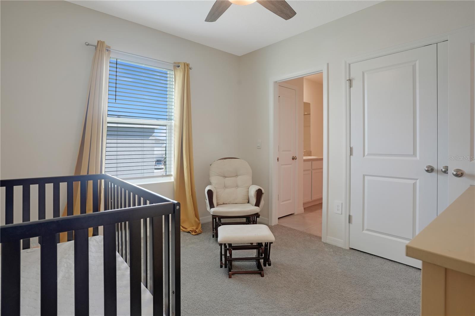 17579 Crescent Moon Loop Property Photo 26