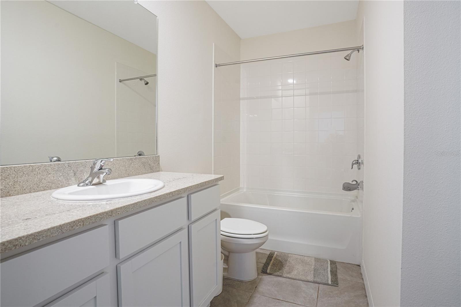 17579 Crescent Moon Loop Property Photo 27