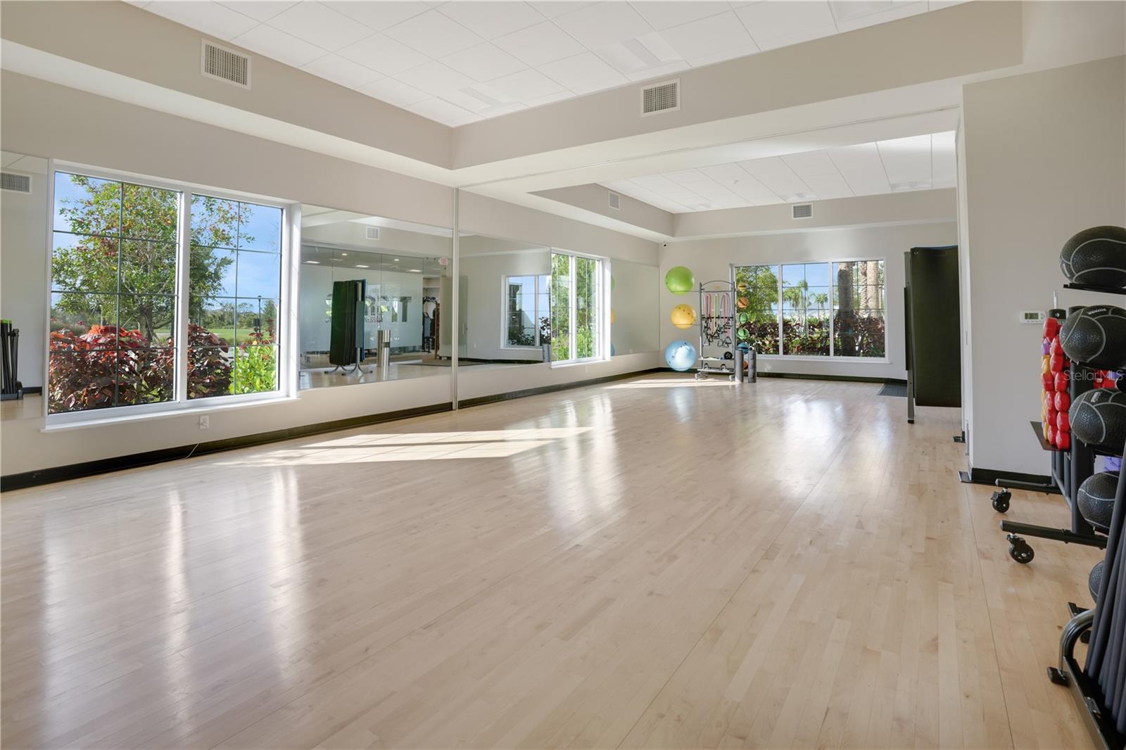 17579 Crescent Moon Loop Property Photo 40