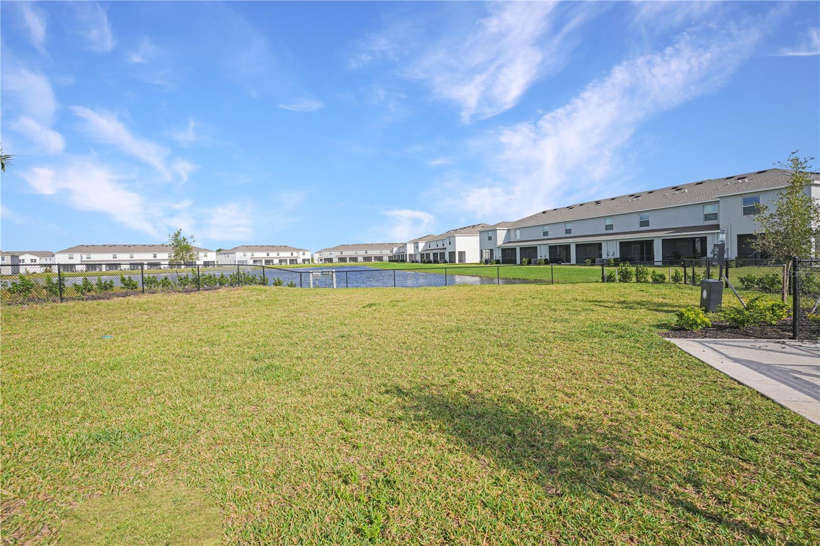 17579 Crescent Moon Loop Property Photo 43