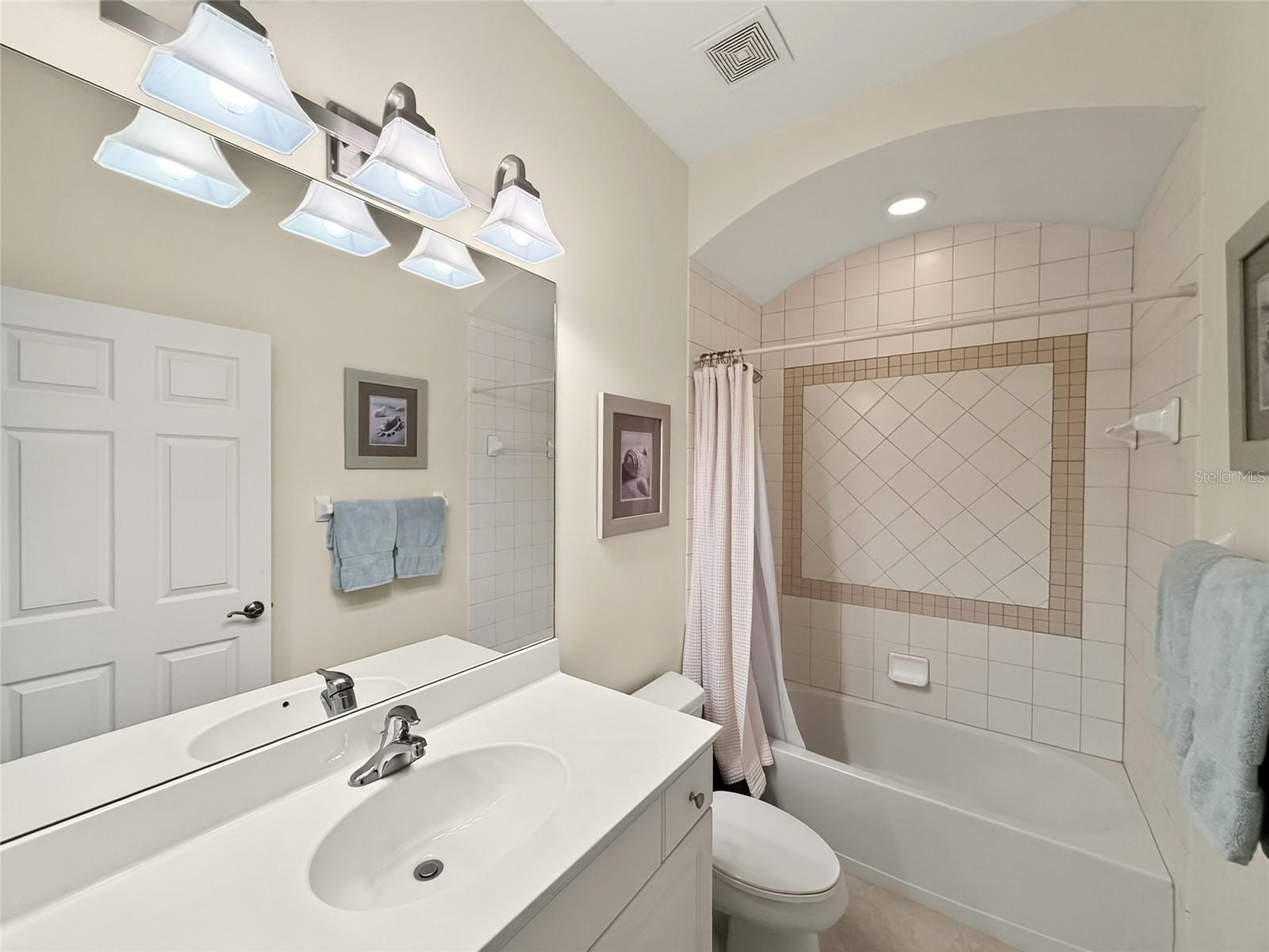 8003 Spring Marsh Dr Property Photo 36
