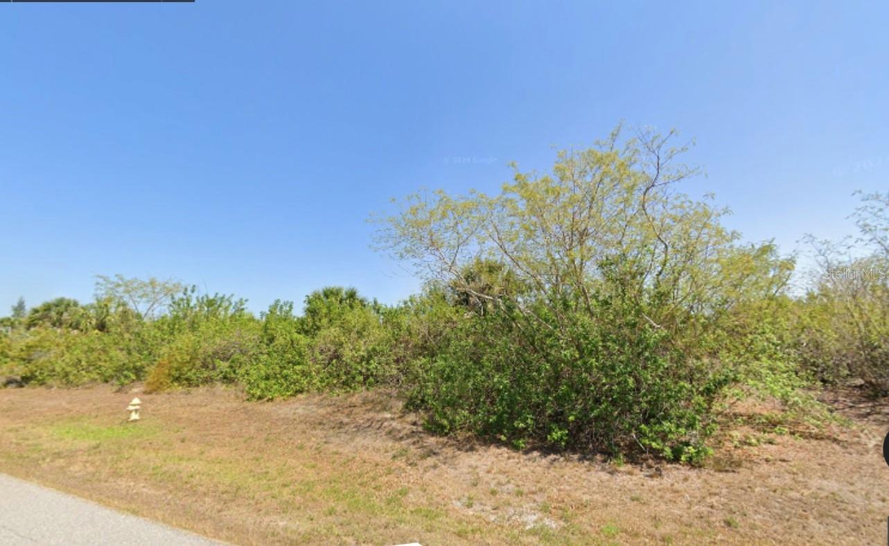 15865 Aqua Cir Property Photo 4