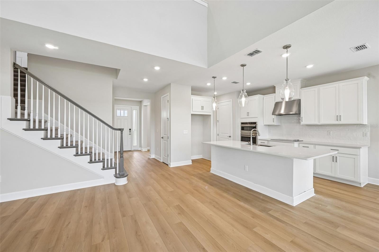 7057 Foxboro Way Property Photo 3
