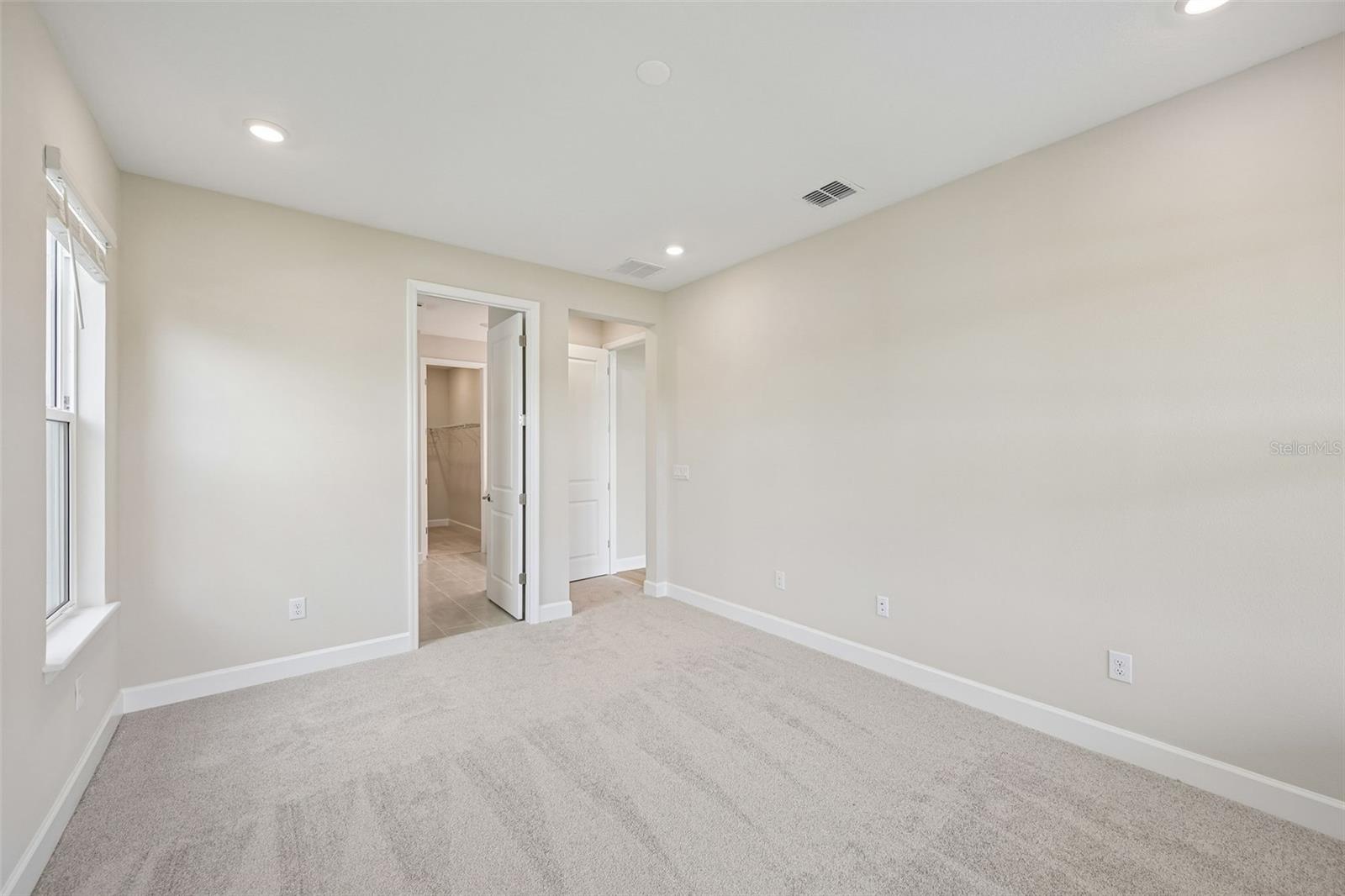 7057 Foxboro Way Property Photo 16