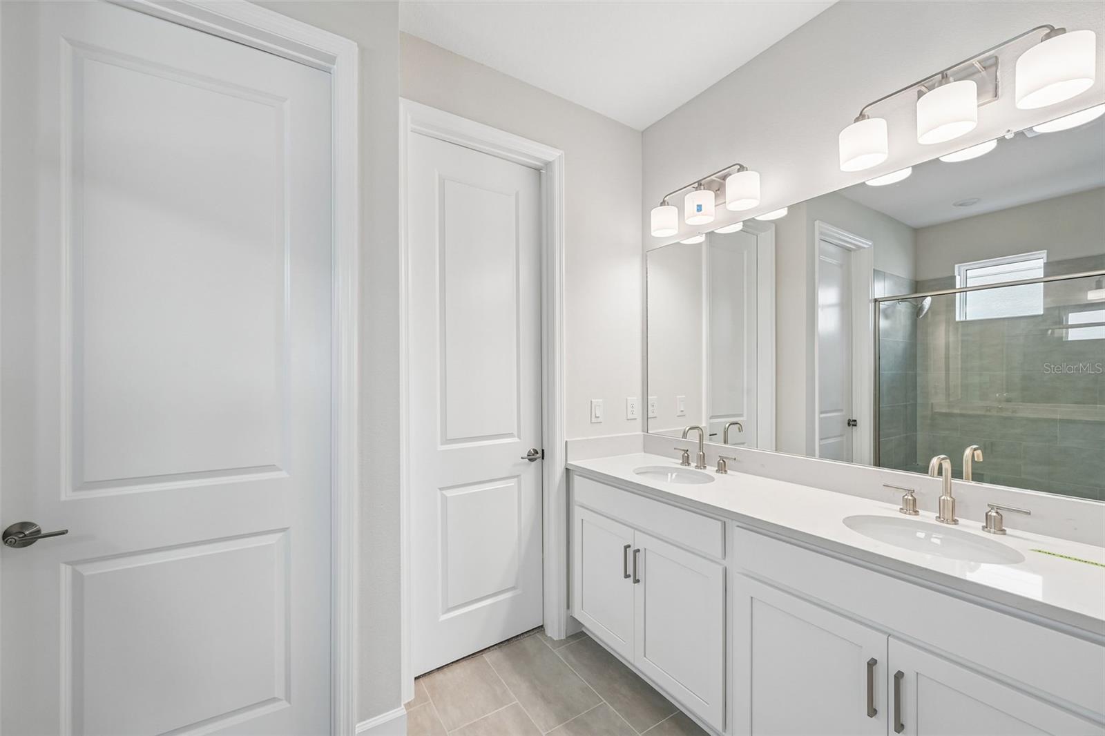 7057 Foxboro Way Property Photo 18