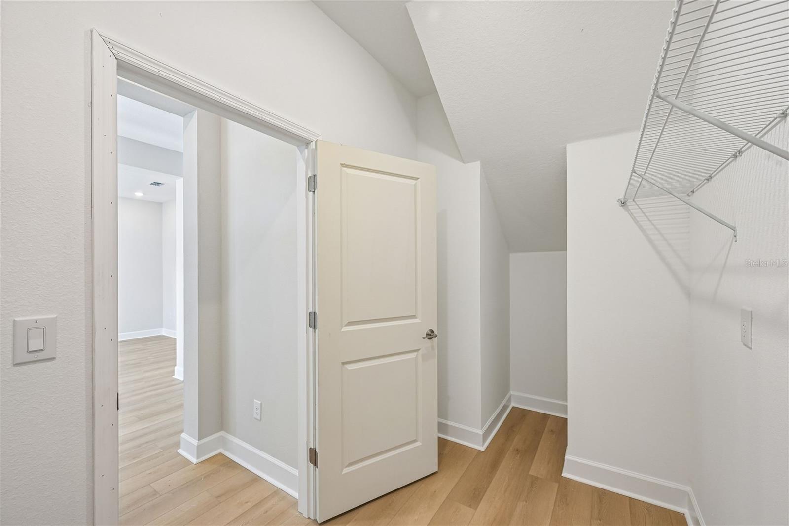 7057 Foxboro Way Property Photo 20