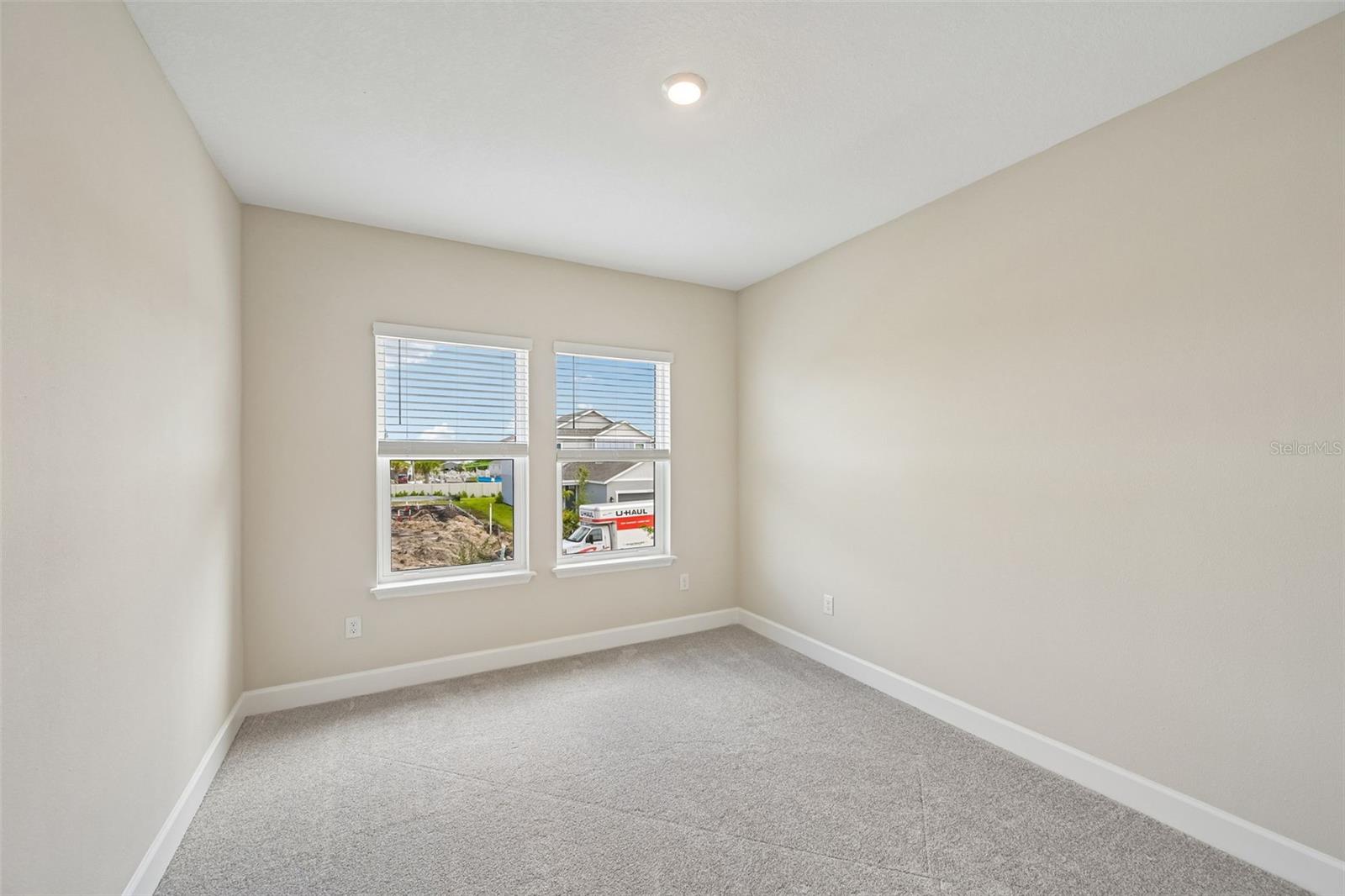 7057 Foxboro Way Property Photo 32