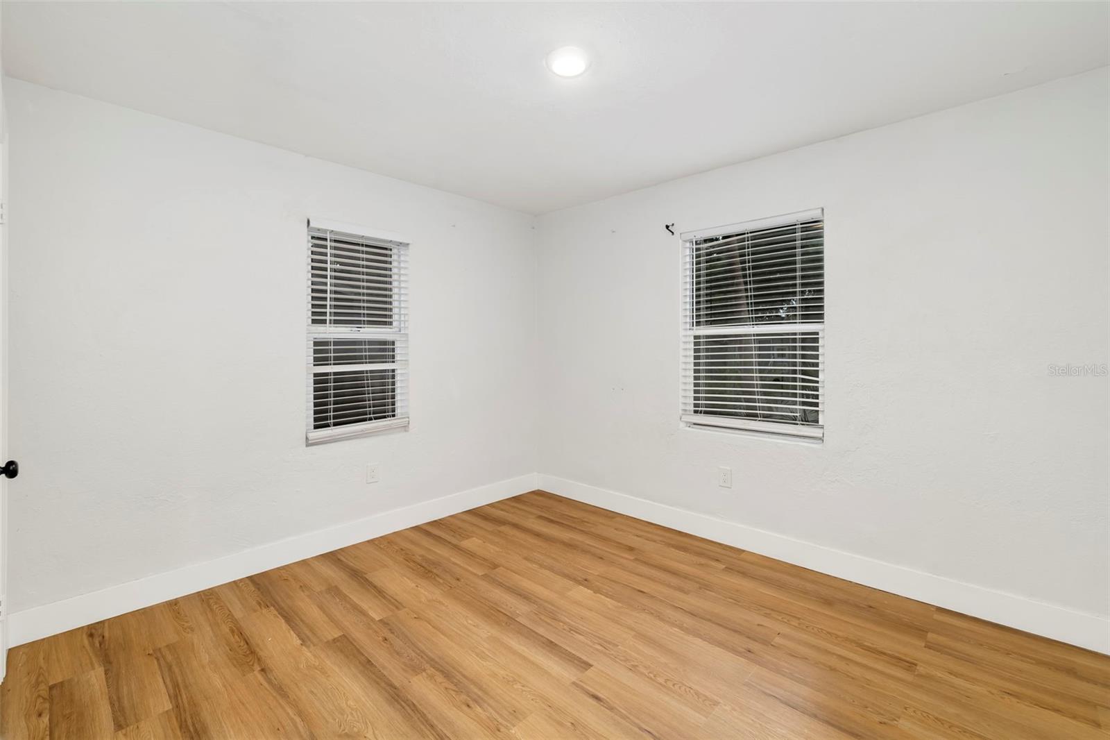 1636 Prescott St S Property Photo 25