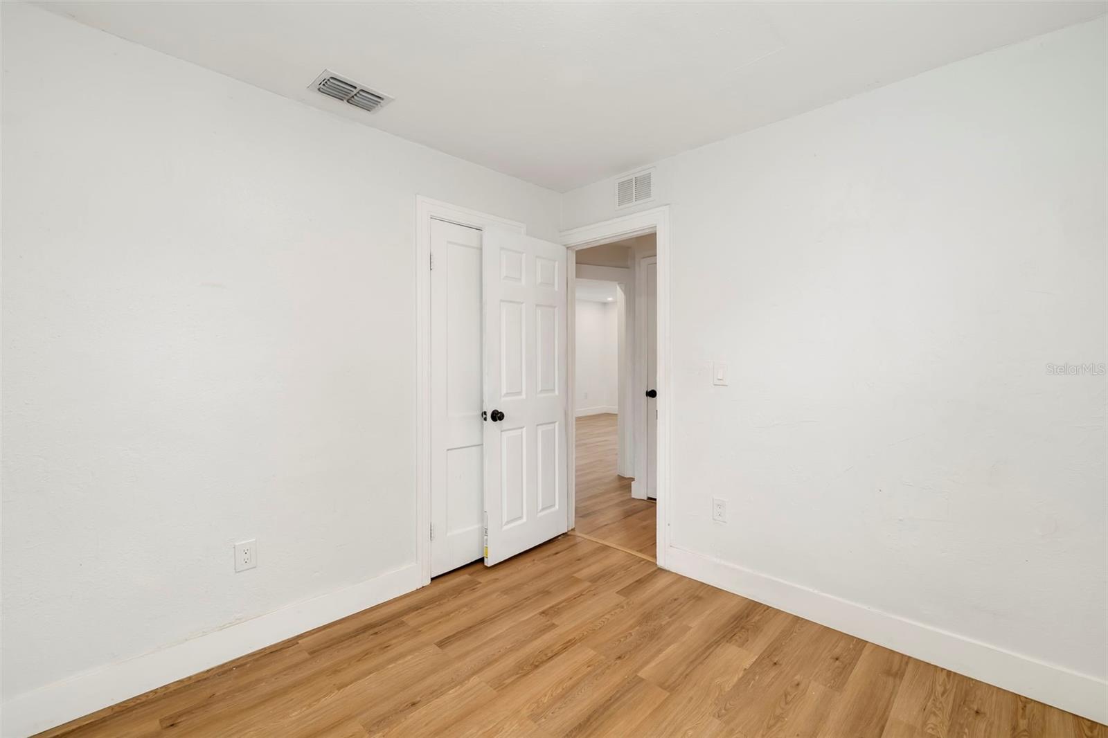 1636 Prescott St S Property Photo 30