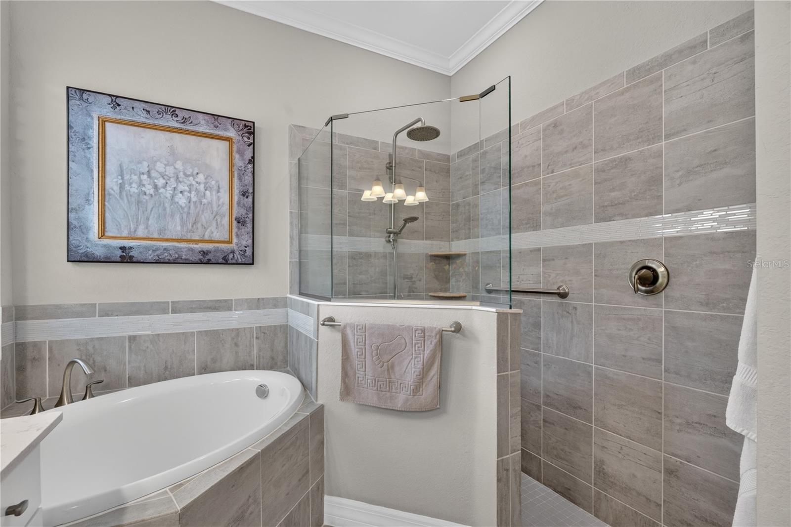23515 Waverly Cir Property Photo 24
