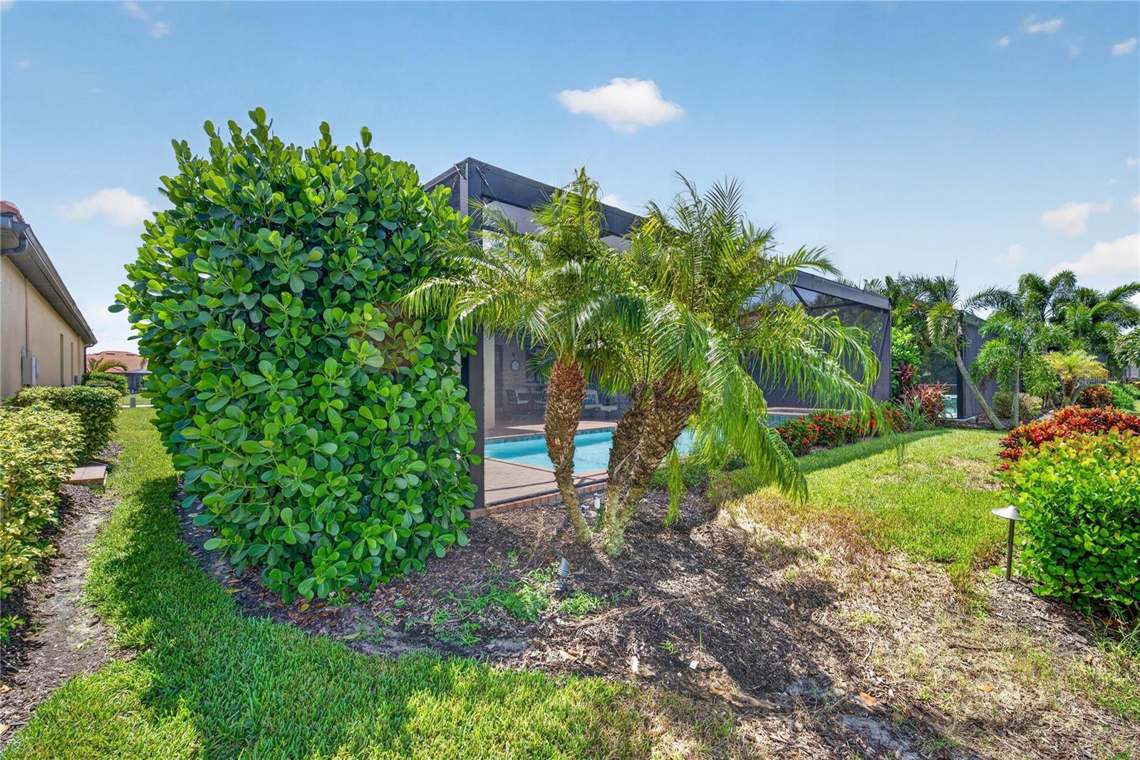 23515 Waverly Cir Property Photo 47