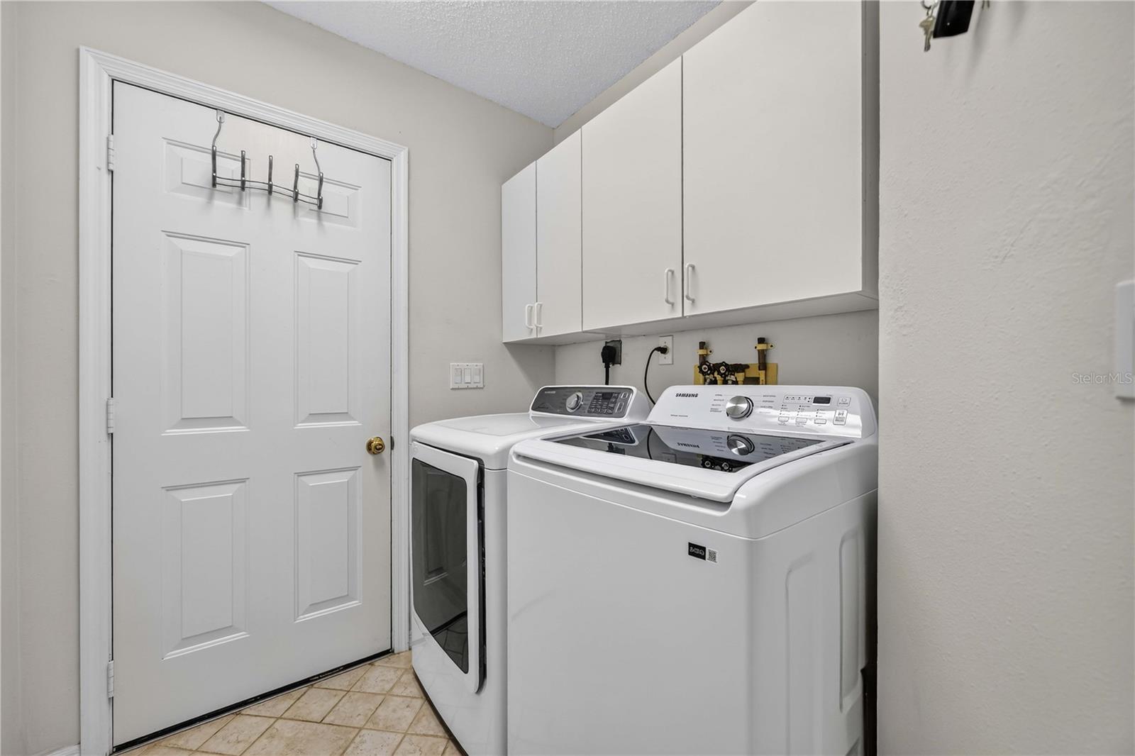 231 Southampton Ln #277 Property Photo 24