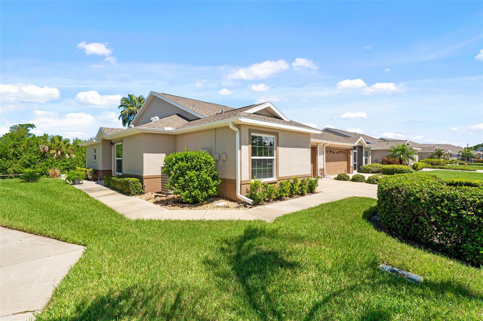 1704 Terra Ceia Bay Cir Property Photo 2