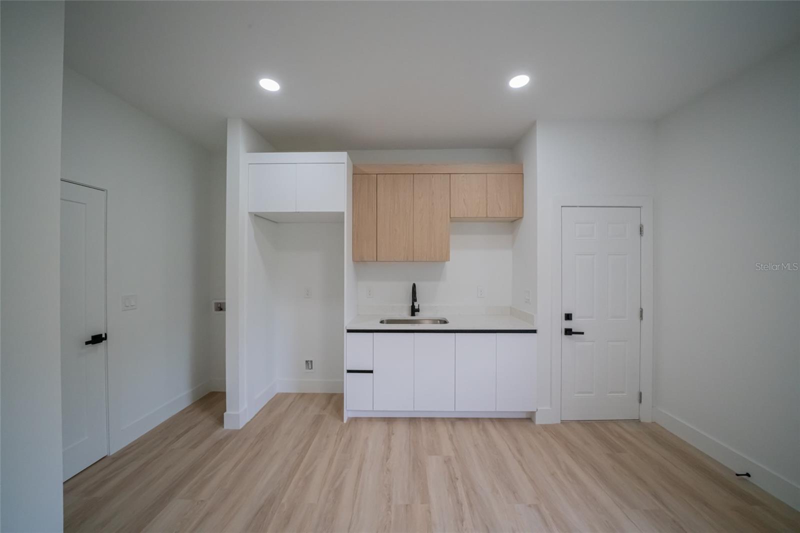6308 Notre Dame Ter Property Photo 33