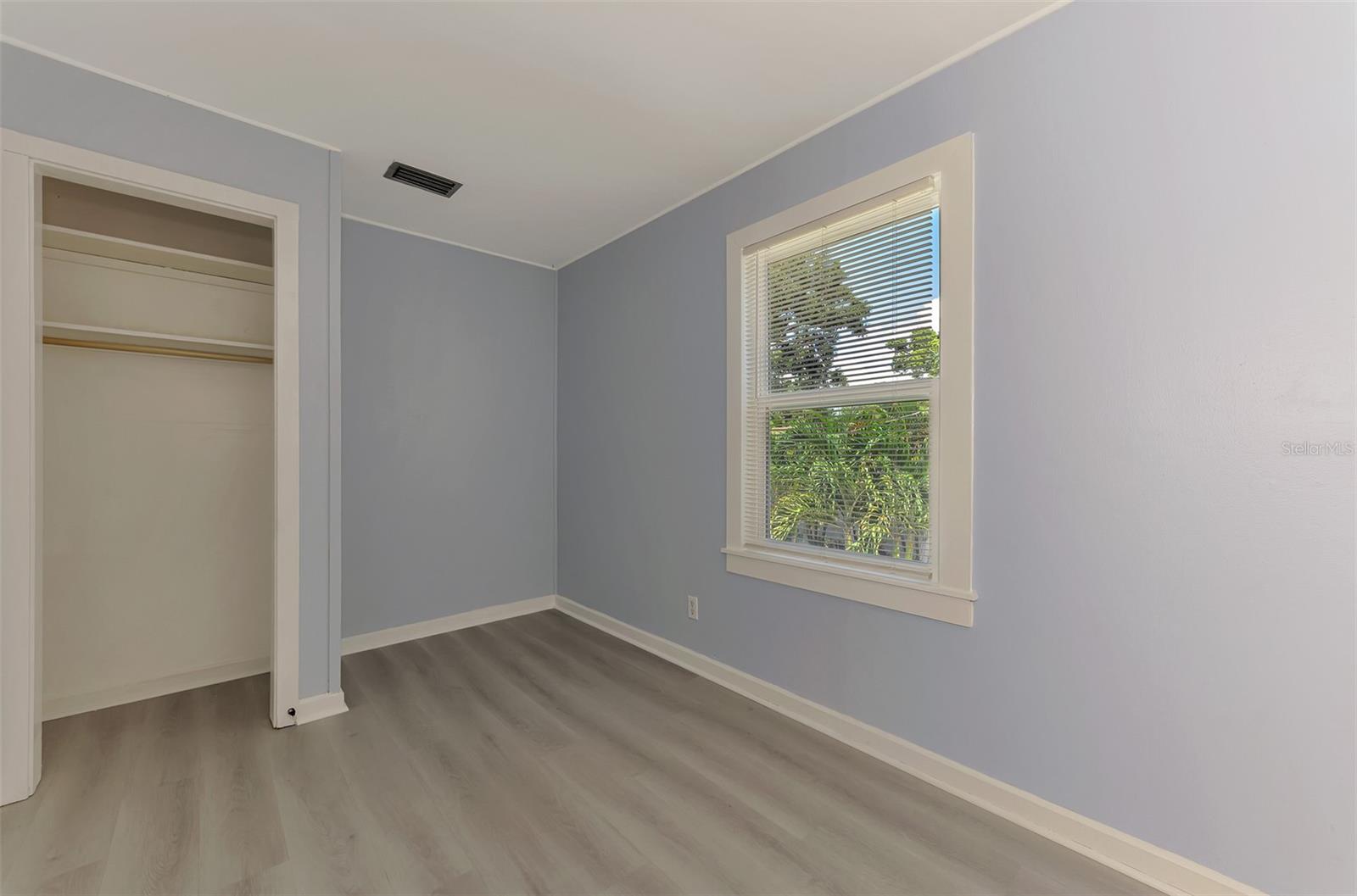 1858 Boyce #a Property Photo 20