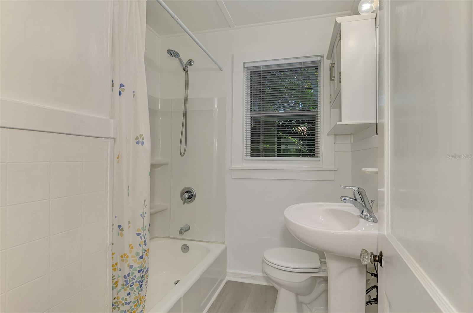 1858 Boyce #a Property Photo 22
