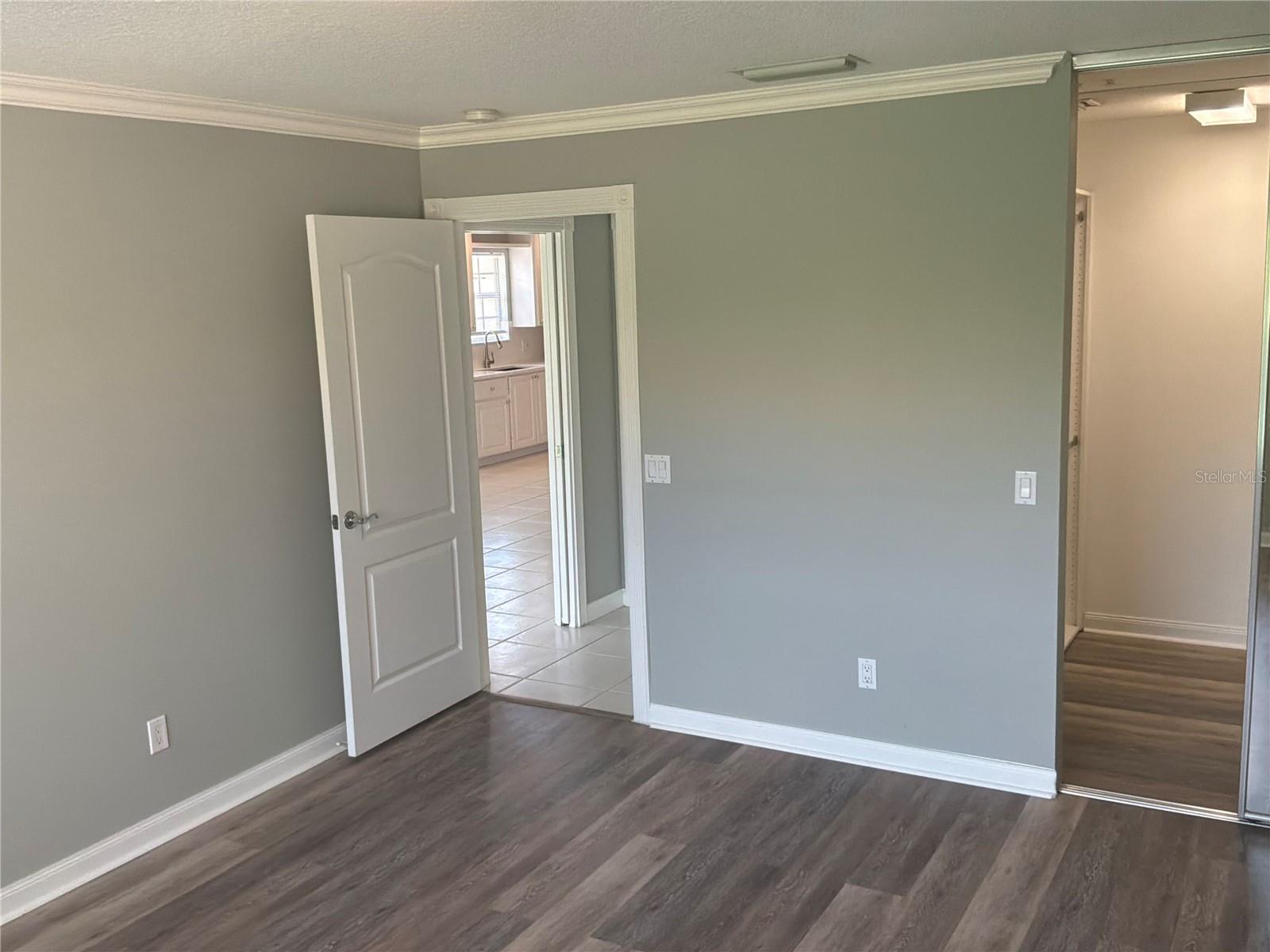 5796 Ivrea Dr Property Photo 15