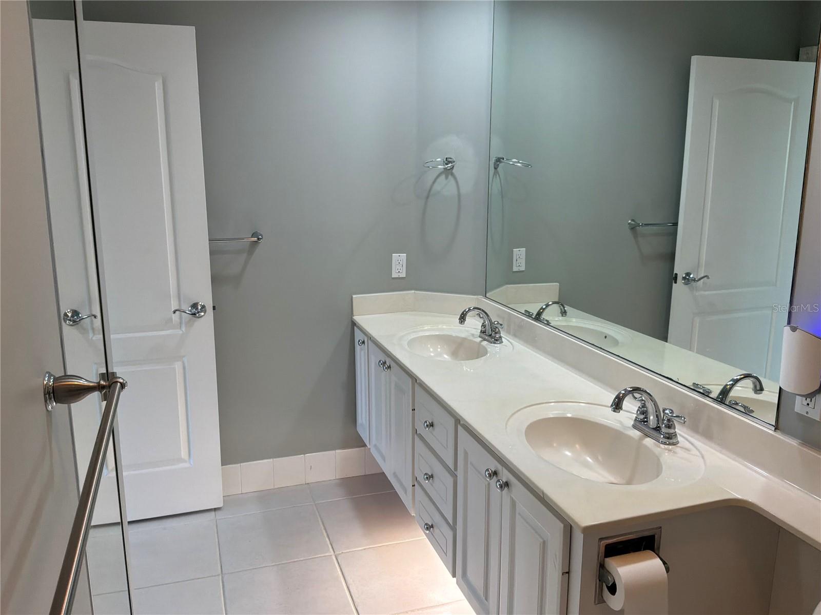5796 Ivrea Dr Property Photo 19