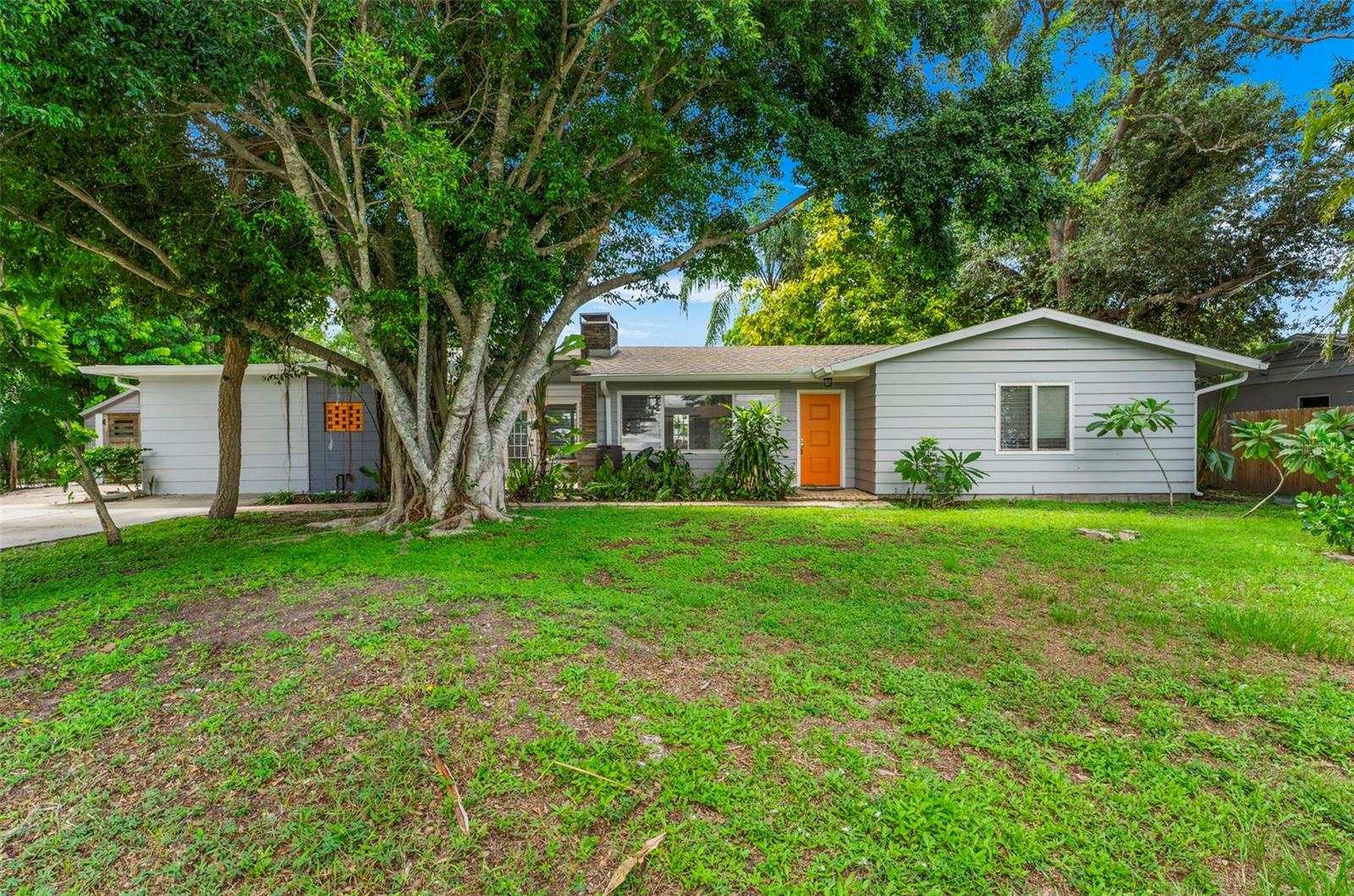 2488 Davis Blvd Property Photo 3
