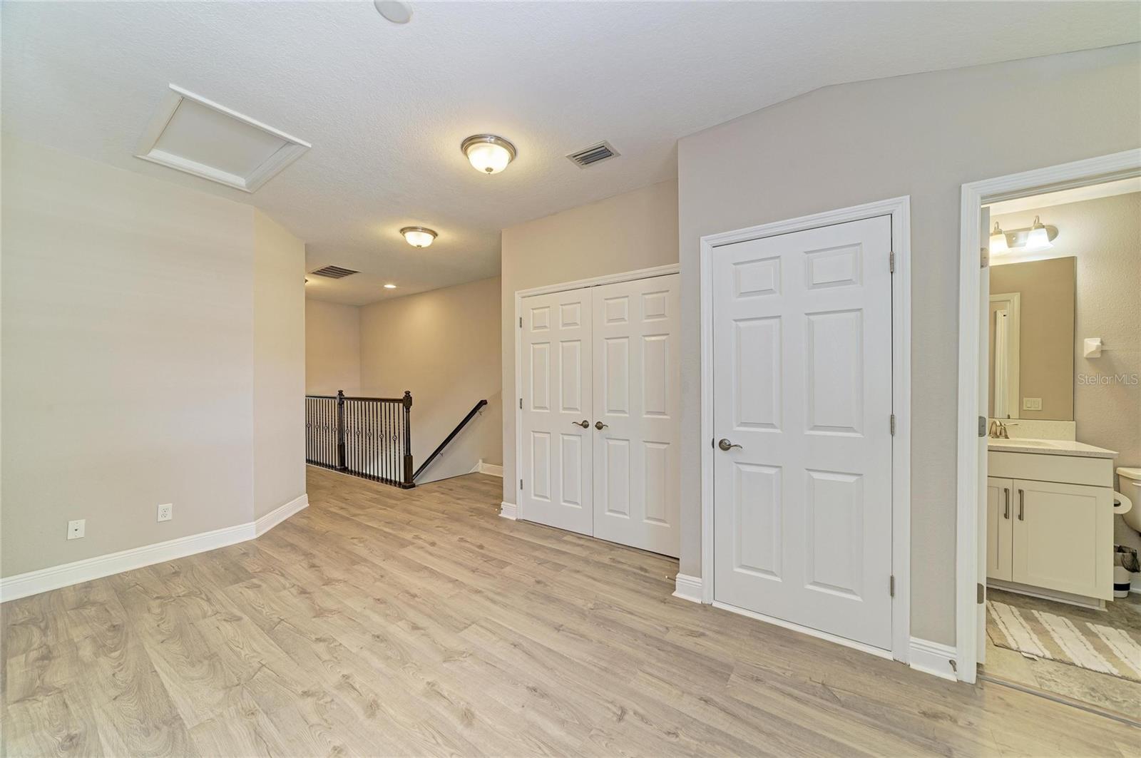 4991 Oarsman Ct Property Photo 23