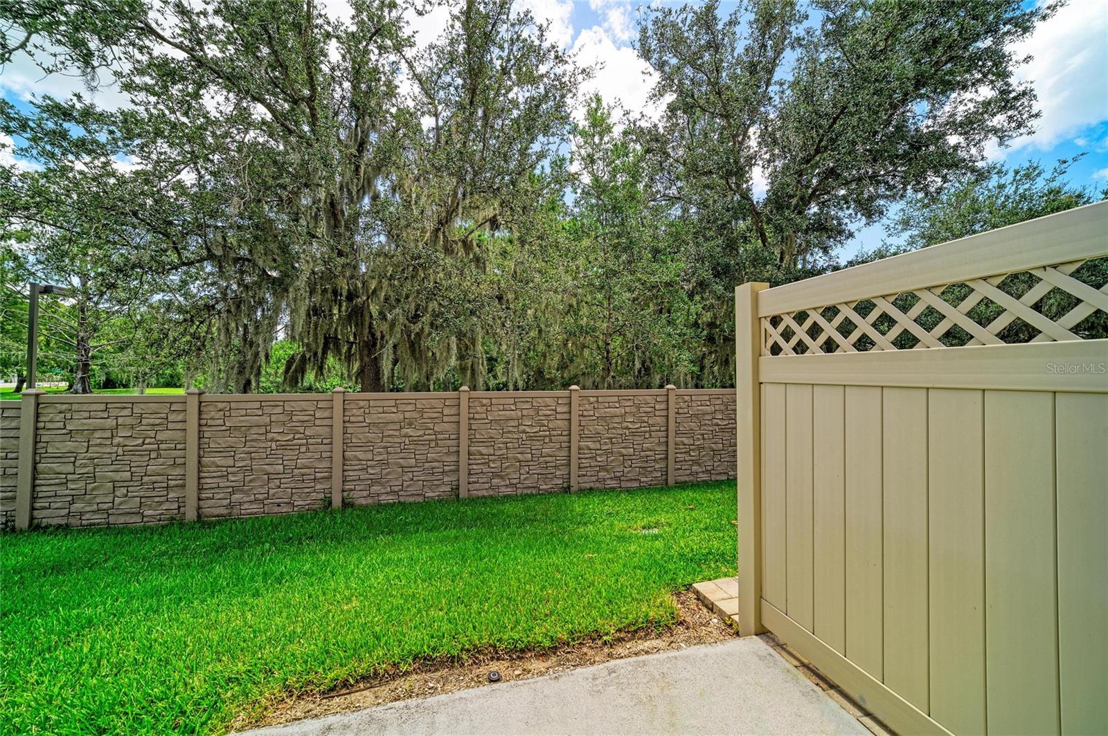 4991 Oarsman Ct Property Photo 39