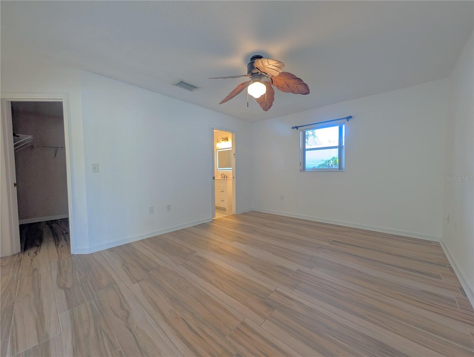 4557 Worcester Rd Property Photo 19