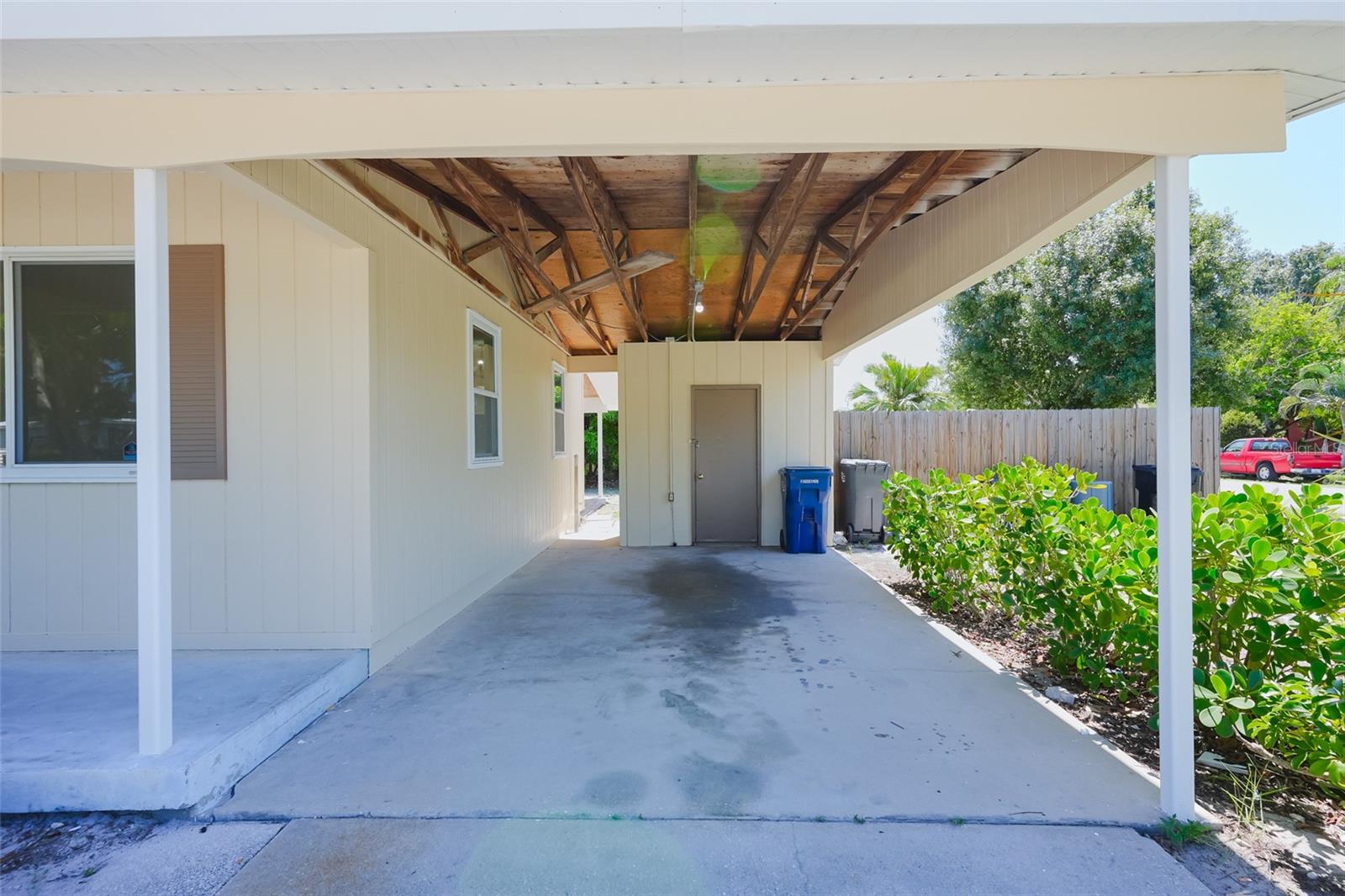 6515 3rd Street Ct W Property Photo 10