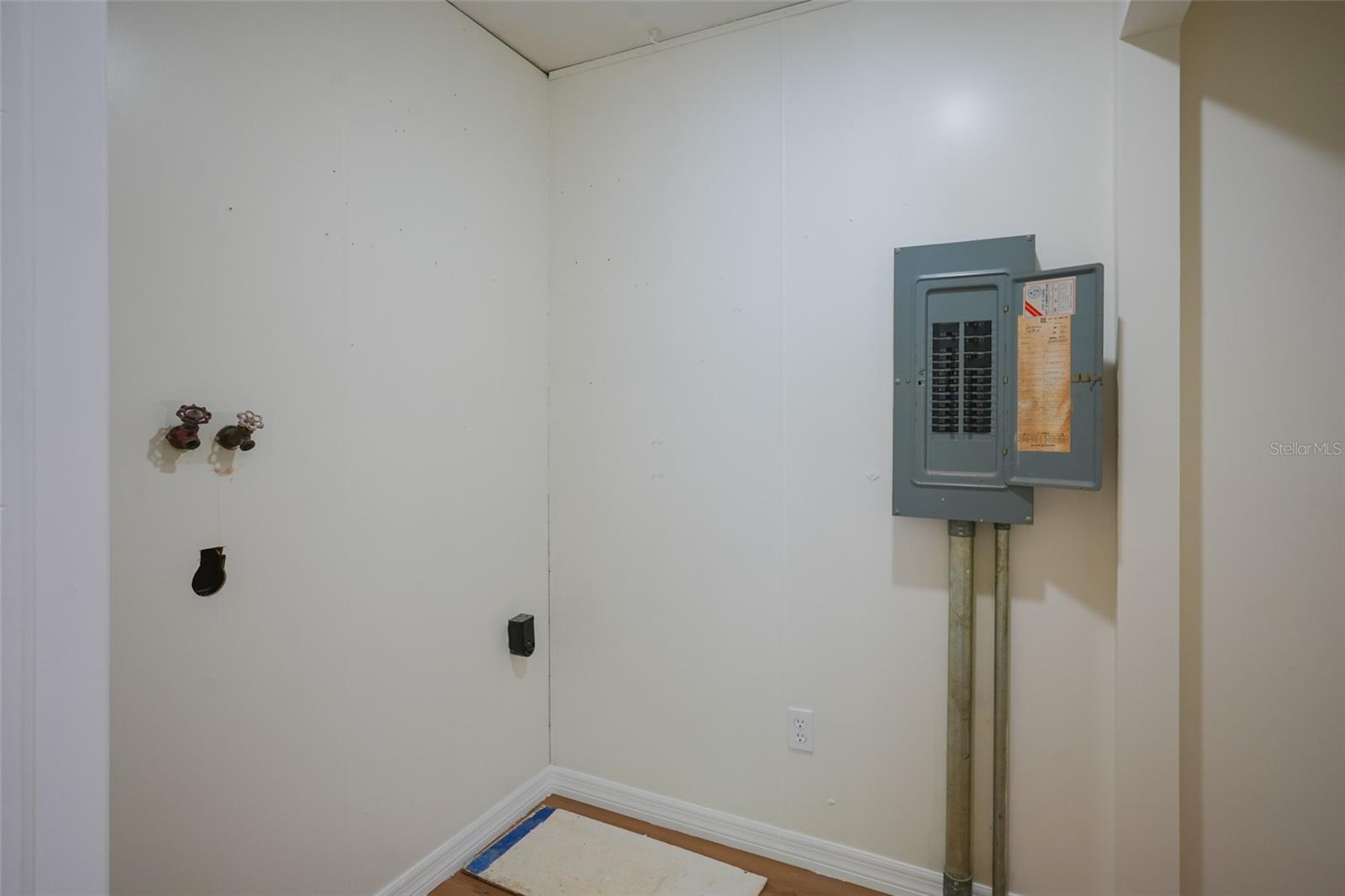 6515 3rd Street Ct W Property Photo 42
