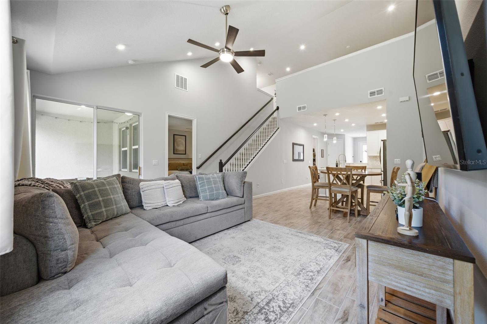 5636 Silverbridge Trl Property Photo 23