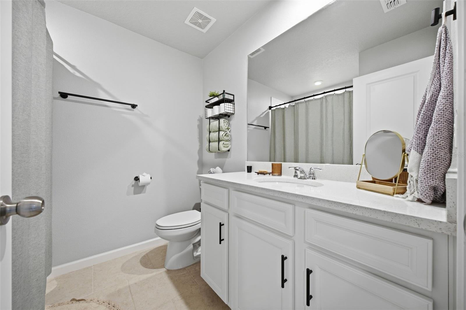 5636 Silverbridge Trl Property Photo 40