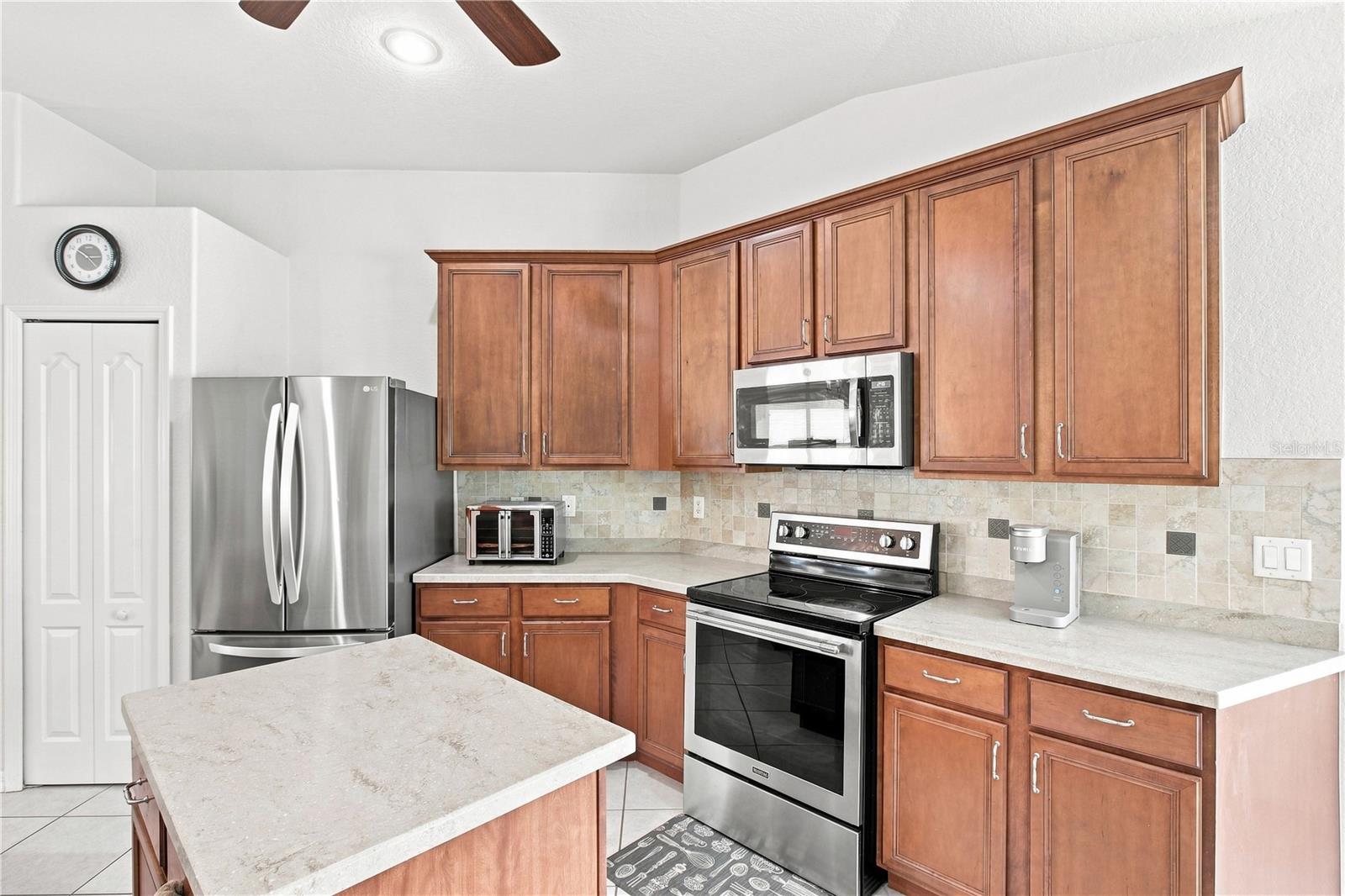 15097 Malcolm Ave Property Photo 13